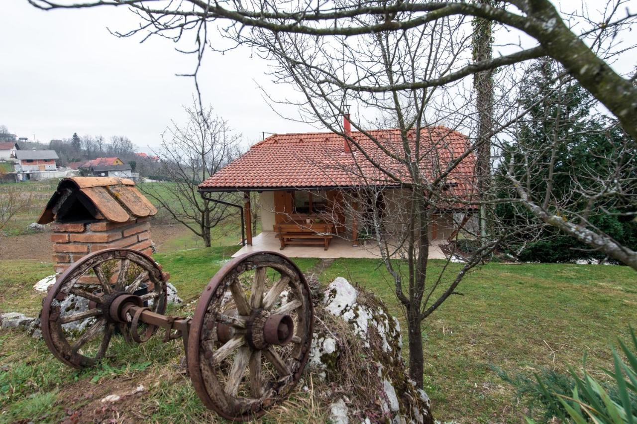 Vineyard Cottage Klemencic Ново Место Екстериор снимка